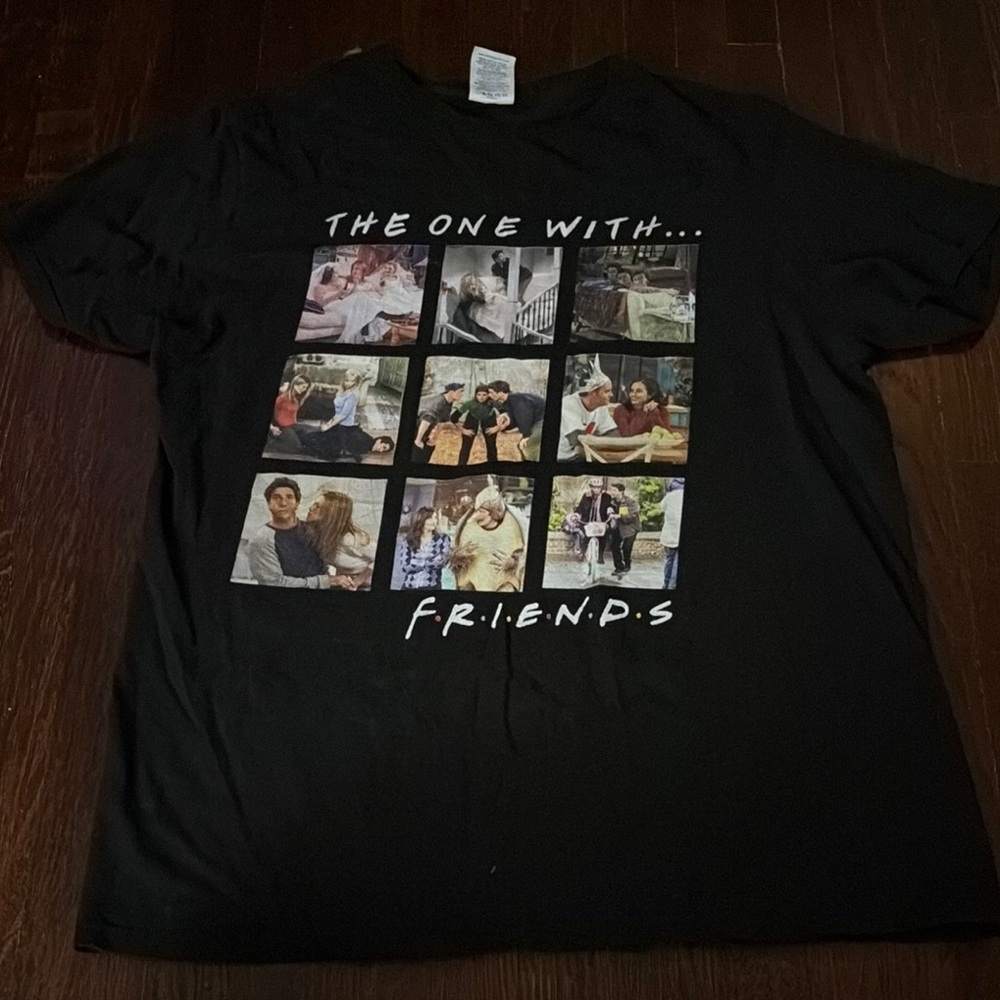 Black Graphic FREINDS T-Shirt